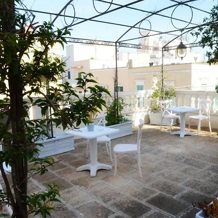 Al Rosa Antico Monopoli