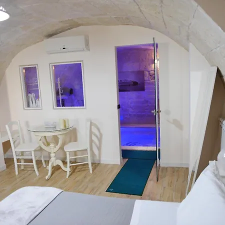 Al Rosa Antico Maison d'hôtes 3*